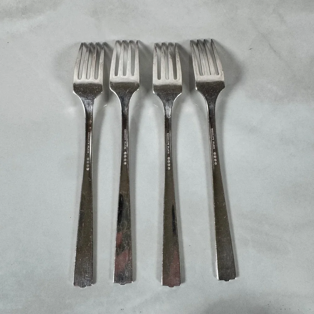 Set of 4 Oneida Nobility Plate Silver‎ Plated Dinner Forks Caprice Floral Lot 1